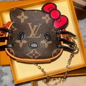 CUTENESS OVERLOAD - hello kitty - mini mini bag ***RARE***